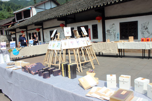 “文創+”助推天全生態旅游精準發力——美術創作賦能文旅融合發展探索